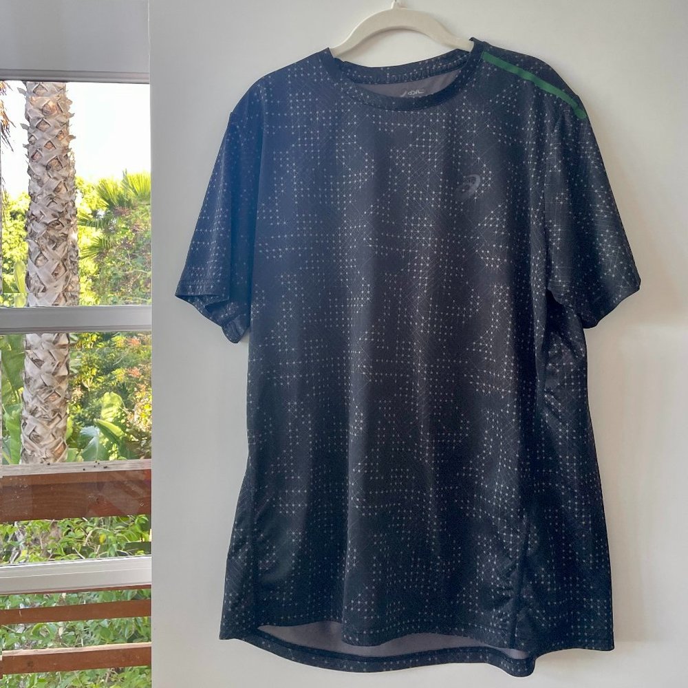 Asics Motion Dry Short Sleeve‎ Top in Black, Size XL, NWOT